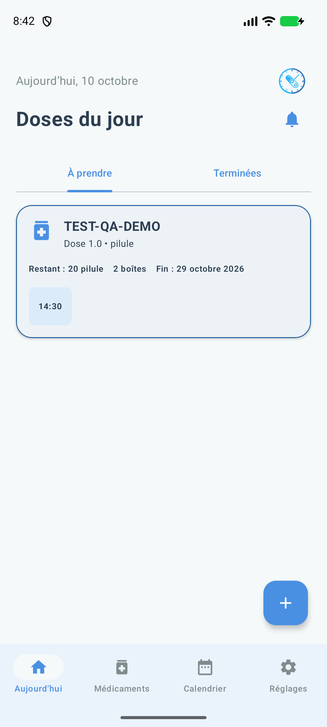 Écran « Aujourd’hui » de HatırdaKi en français et thème clair, avec une dose TEST-QA-DEMO synthétique et les états de la journée.